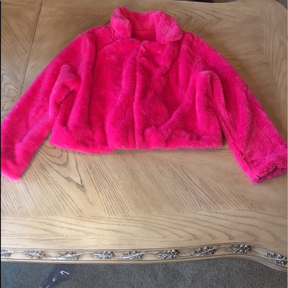 ❤️ Faux Fur Jacket Brand New - Picture 8 of 9